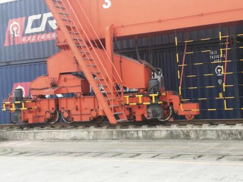 軌道式集裝箱門式起重機