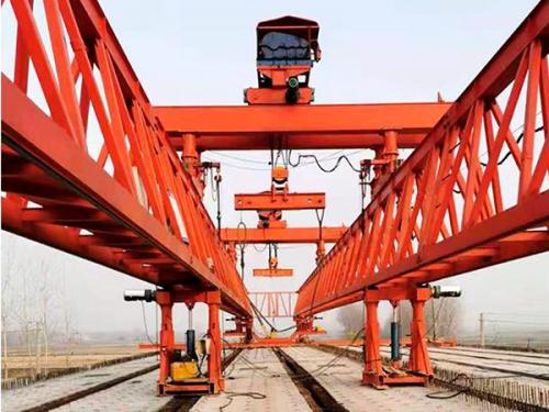 山東濟南120噸架梁橋機輕量化設計