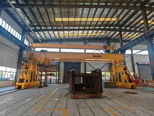 定制液壓龍門吊需要注意的細節