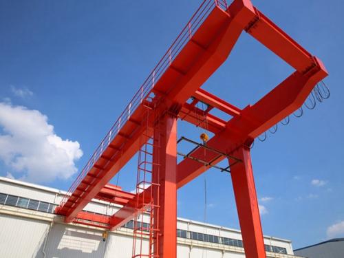 外懸的龍門吊作業靈活性增強 地上跑的龍門吊生產廠家